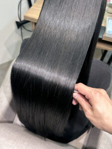 髪の静電気を抑える！ツヤ髪キープの秘訣