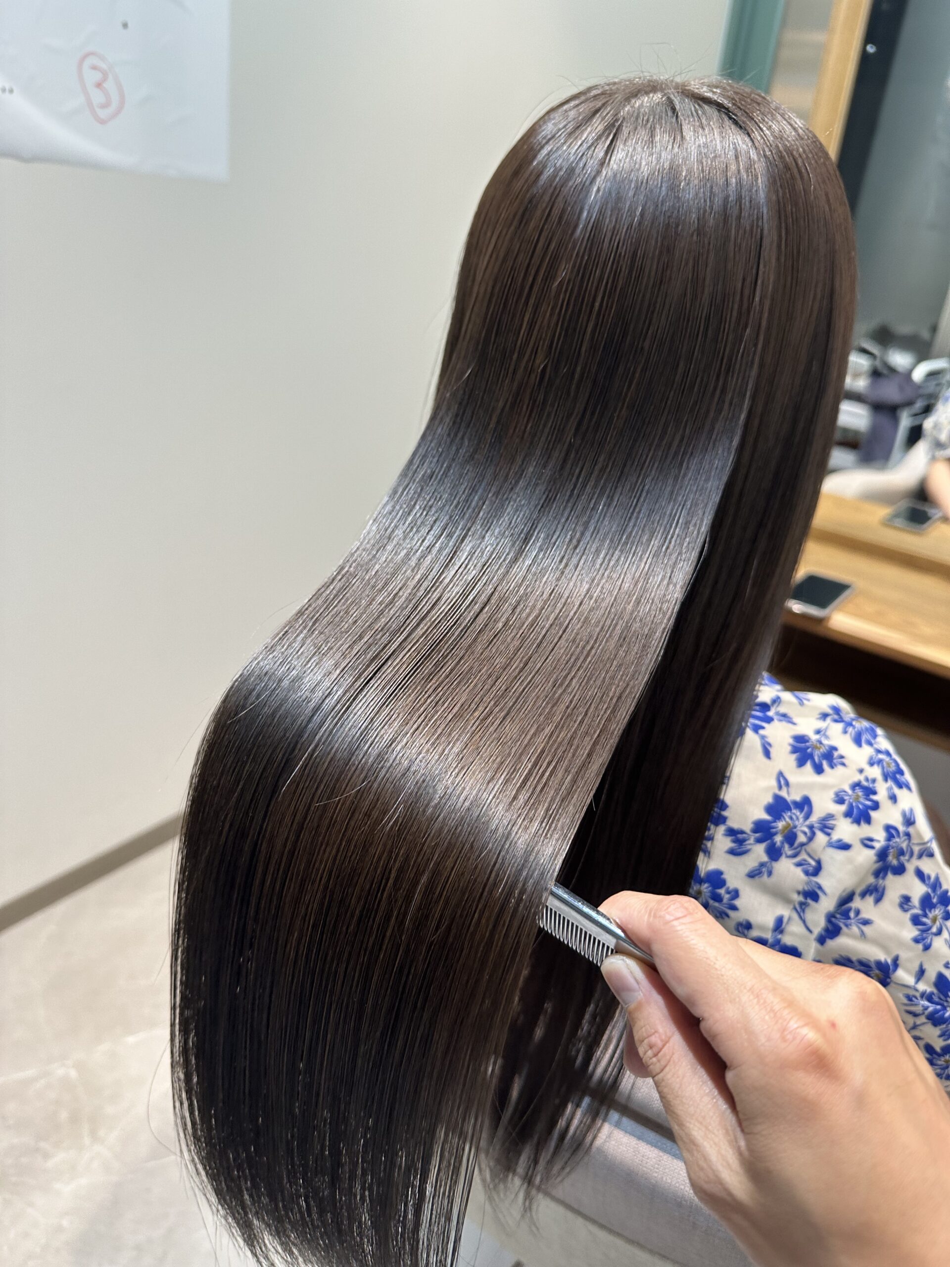 縮毛矯正後やってはいけないことは？｜正しいケア方法と効果が長持ちするコツ